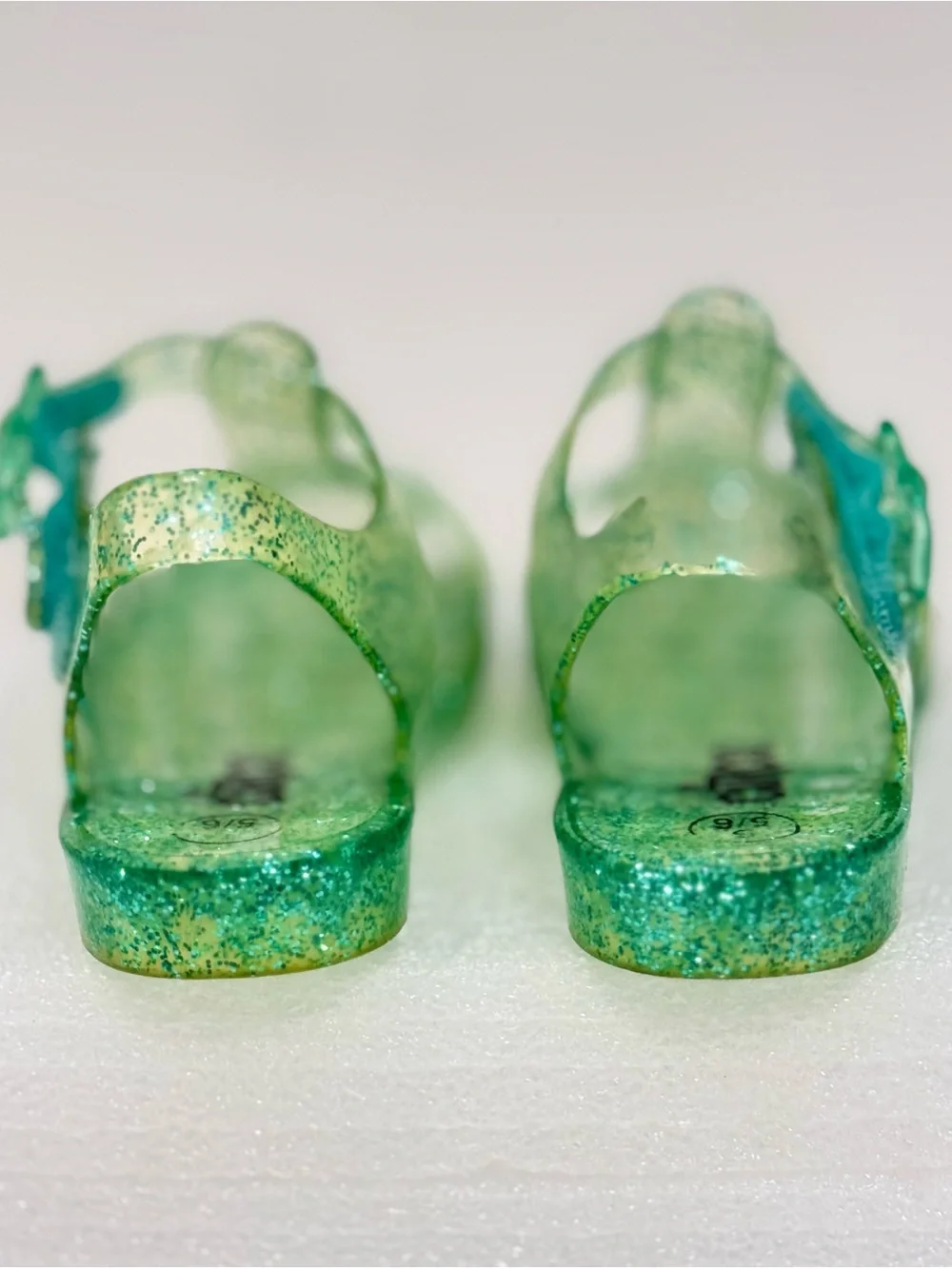 Circo Glitter Jelly Sandals in Mint Green Hook Loop Closure Water Shoe Sz S 5/6
